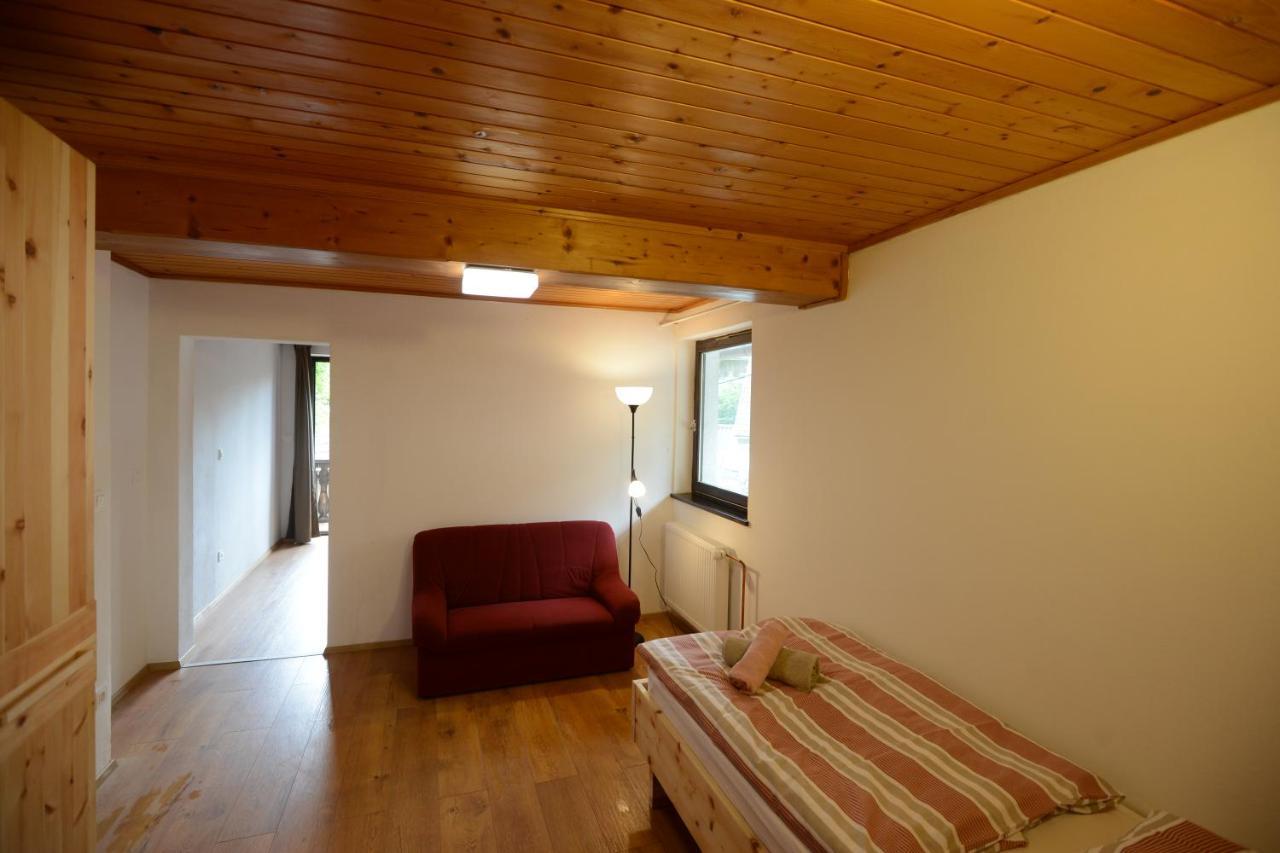 Apartmaji Pekovec